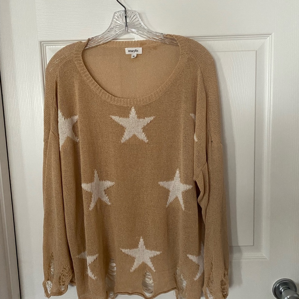 Amaryllis lightweight sweater